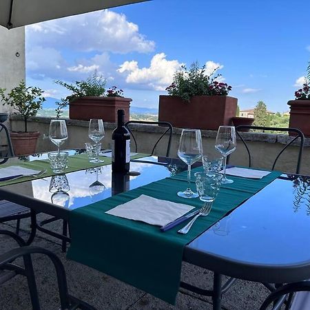 Apartamento La Terrazza Di Ciro Pinsuti Sinalunga Exterior foto